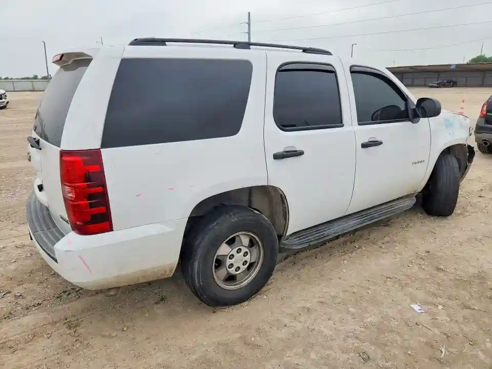 1GNUCAE03AR253129 2010 CHEVROLET TAHOE-2