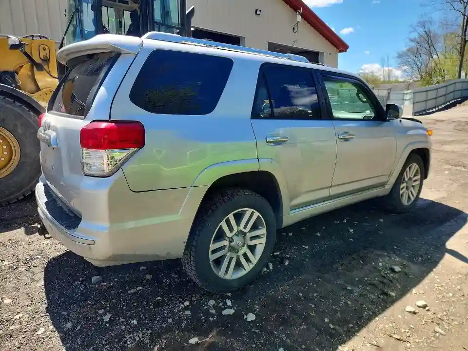 JTEBU5JR8B5034003 2011 TOYOTA 4RUNNER-2