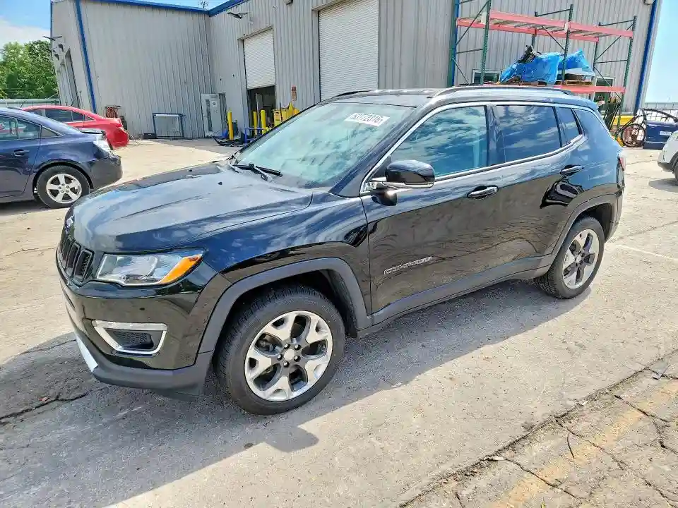 3C4NJDCB5JT329112 2018 JEEP COMPASS-0