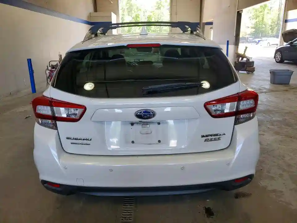 4S3GTAU6XH3706753 2017 SUBARU IMPREZA-5