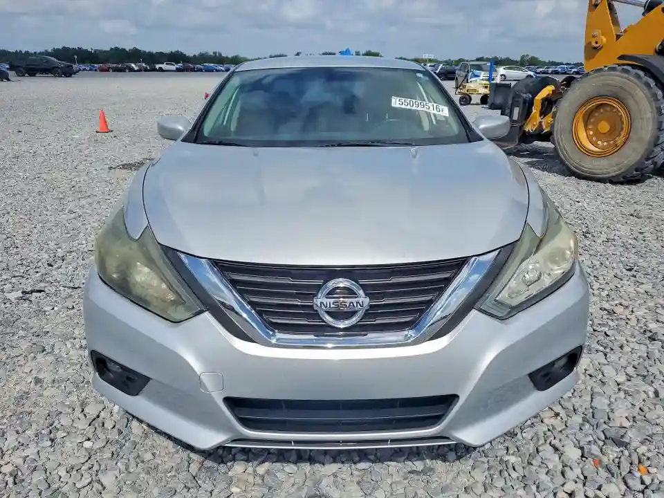 1N4AL3AP0JC120623 2018 NISSAN ALTIMA-4