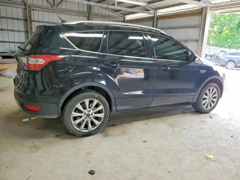 1FMCU0J9XJUC33565 2018 FORD ESCAPE-2