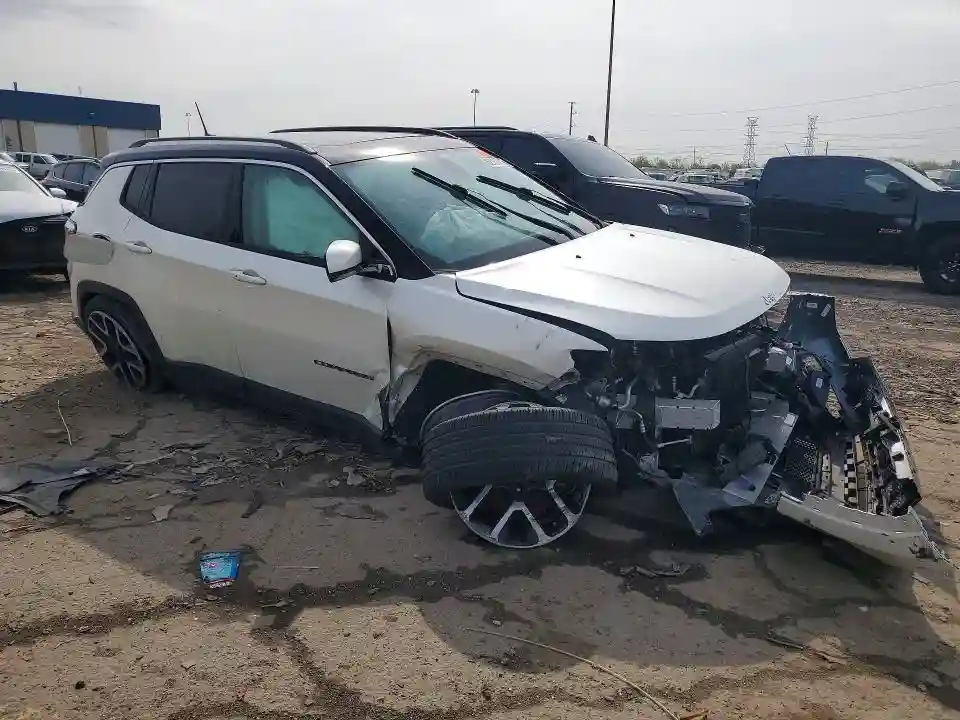 3C4NJDCB7HT665080 2017 JEEP COMPASS-3