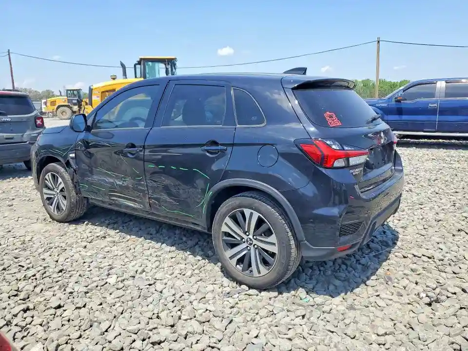 JA4ARUAU8MU004244 2021 MITSUBISHI OUTLANDER-1