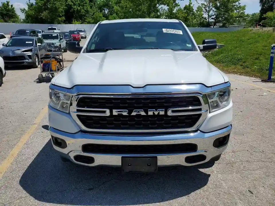 1C6RREBG0NN398428 2022 RAM 1500-4