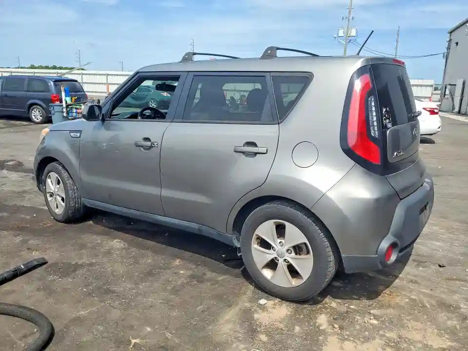 KNDJN2A23F7162450 2015 KIA SOUL-1