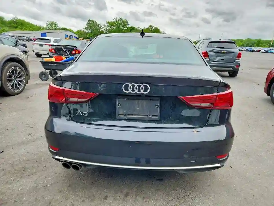 WAUAUGFF6J1045871 2018 AUDI A3-5