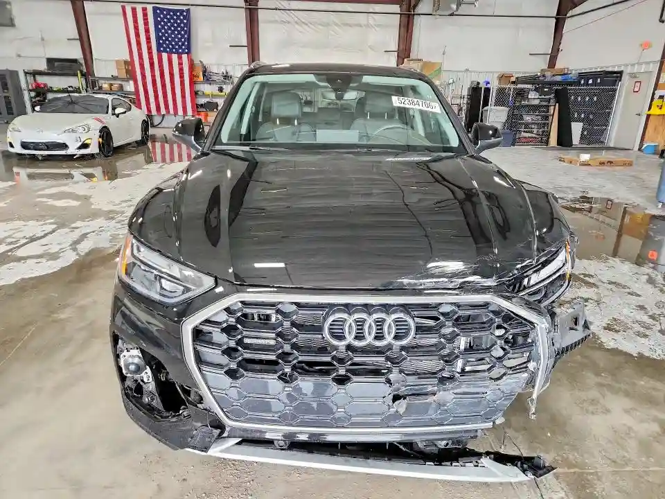 WA1G2AFY2R2132278 2024 AUDI Q5 E-4