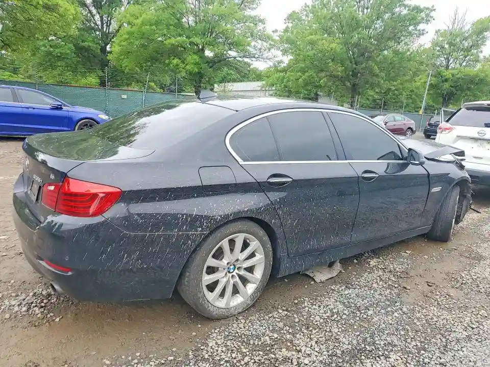 WBA5B3C55GG253631 2016 BMW 5 SERIES-2