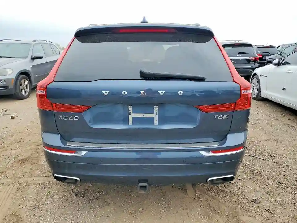 LYVA22RL1KB306556 2019 VOLVO XC60-5