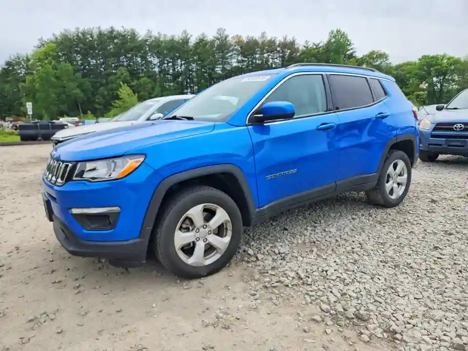 3C4NJDBB0JT375139 2018 JEEP COMPASS-0