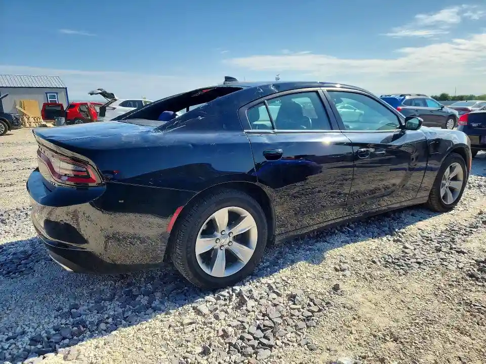 2C3CDXHG5JH328656 2018 DODGE CHARGER-2