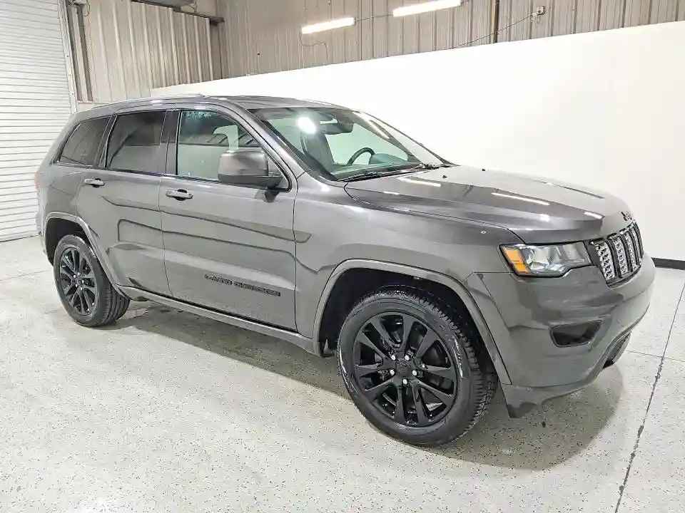 1C4RJEAG2KC630715 2019 JEEP CHEROKEE-3