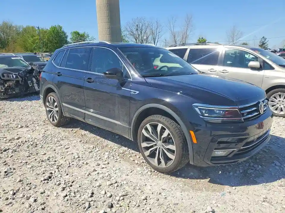 3VV4B7AX9LM072642 2020 VOLKSWAGEN TIGUAN-3
