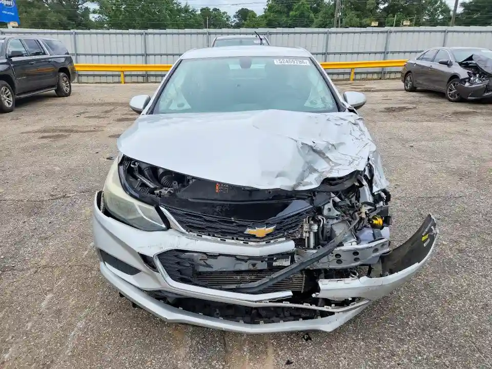 1G1BE5SM5H7124297 2017 CHEVROLET CRUZE-4