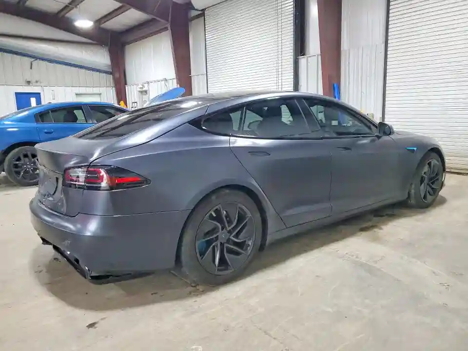 5YJSA1E50TF553818 2026 TESLA MODEL S-2