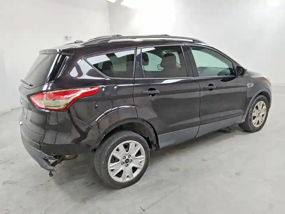 1FMCU0F76DUB65860 2013 FORD ESCAPE-2