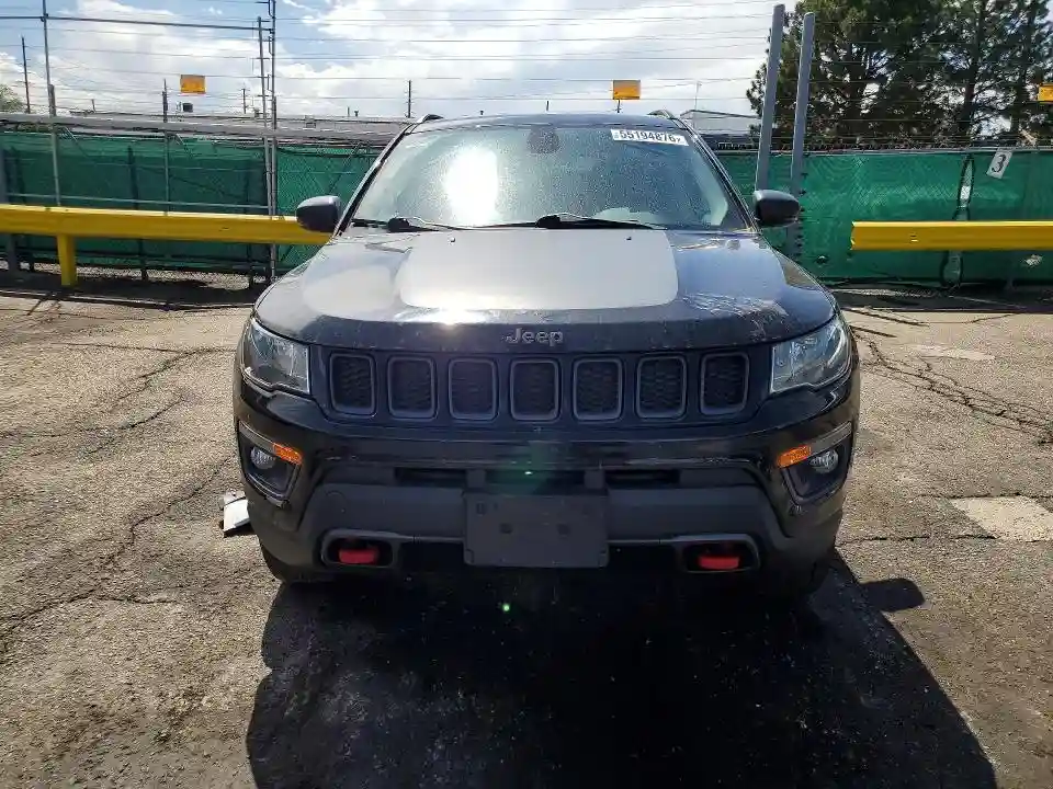 3C4NJDDB8HT635410 2017 JEEP COMPASS-4