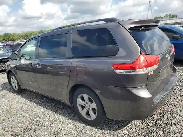 5TDKK3DC5CS241613 2012 TOYOTA SIENNA-1