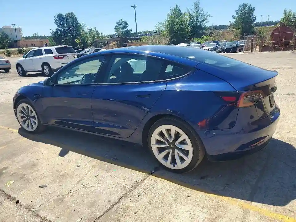 5YJ3E1EB6NF191088 2022 TESLA MODEL 3-1