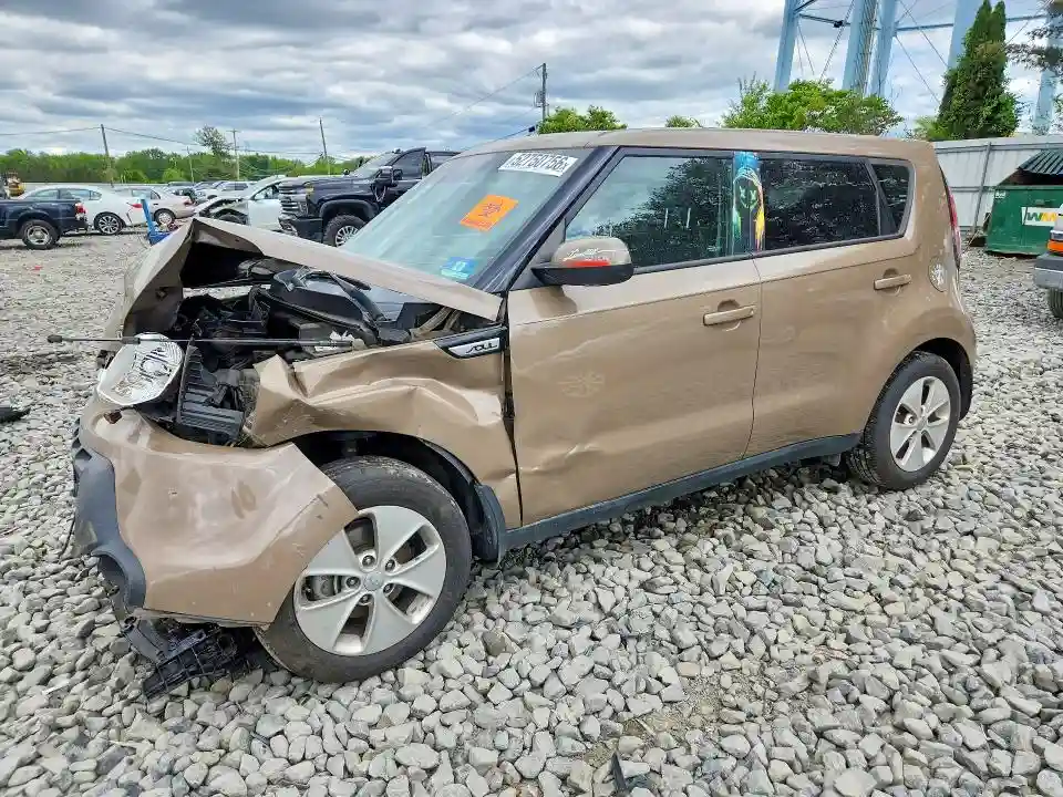 KNDJN2A29G7255653 2016 KIA SOUL-0