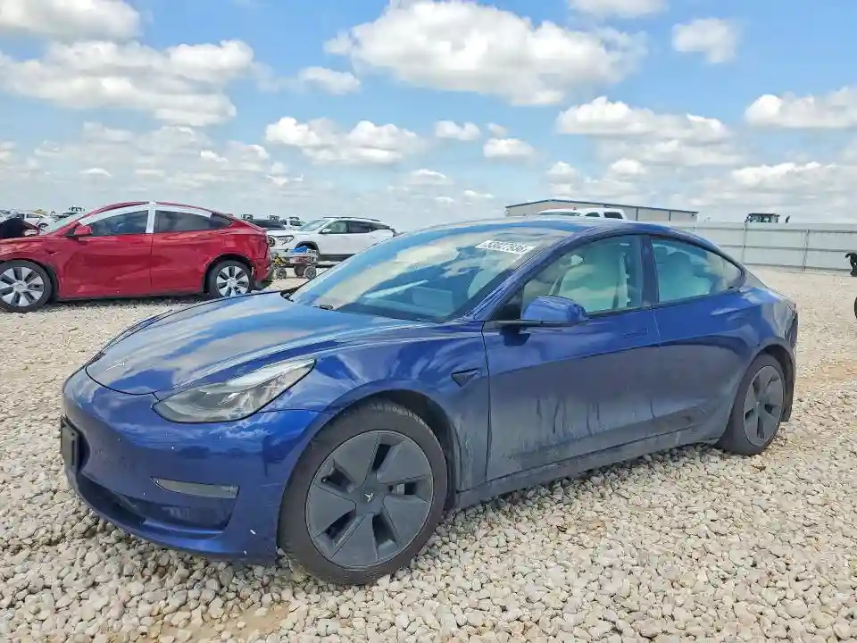 5YJ3E1EB8MF961001 2021 TESLA MODEL 3-0