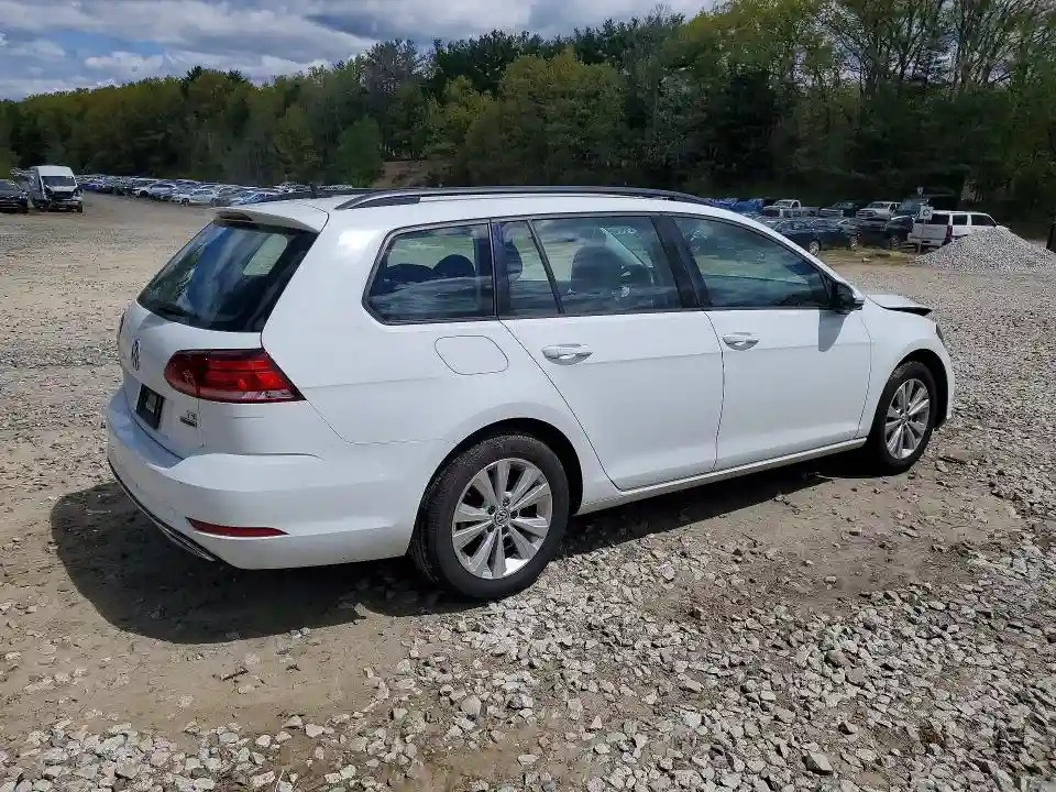 3VW117AU6JM752227 2018 VOLKSWAGEN GOLF-2