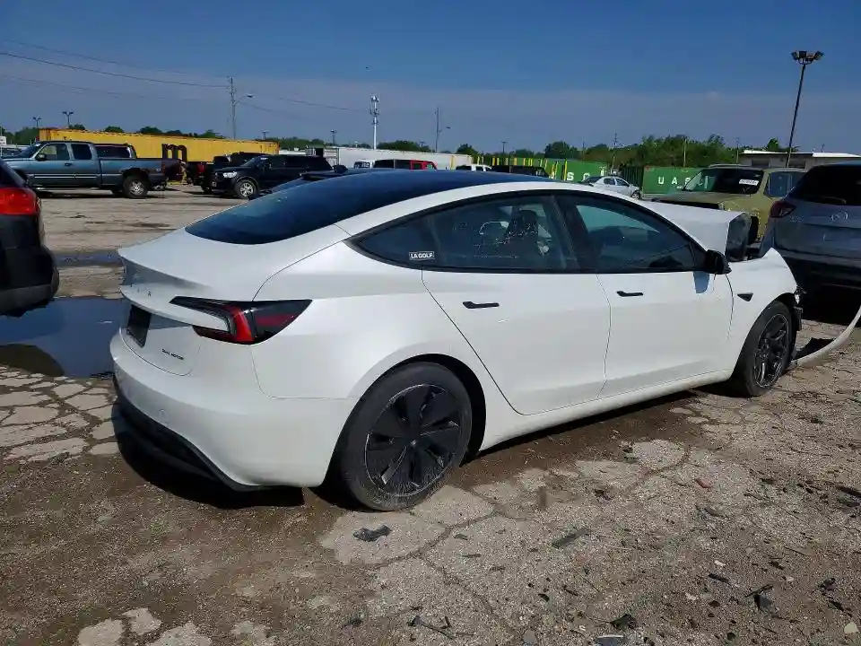 5YJ3E1EB9RF734262 2024 TESLA MODEL 3-2