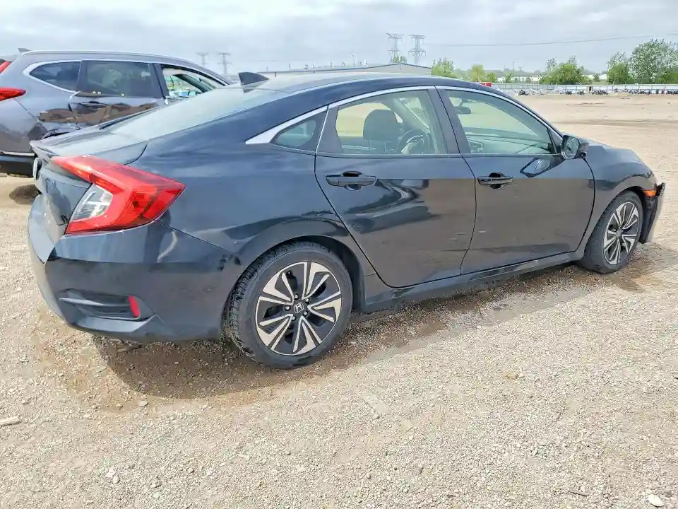 JHMFC1F33JX023921 2018 HONDA CIVIC-2