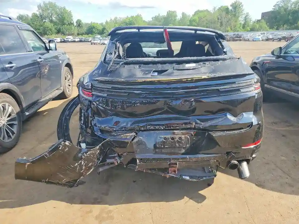 WP1BG2AY4SDA43240 2025 PORSCHE CAYENNE-5