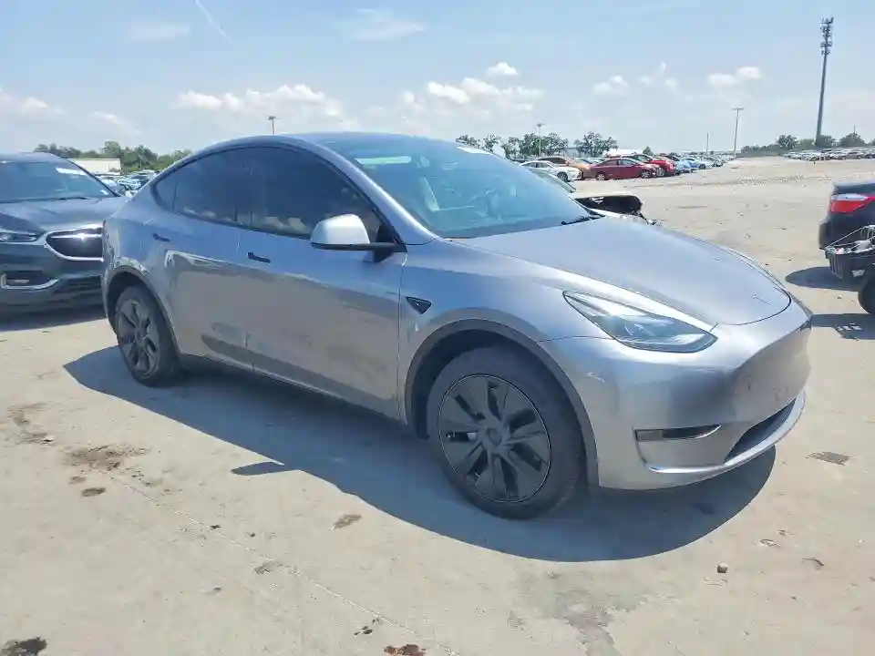 7SAYGDEEXRA320838 2024 TESLA MODEL Y-3