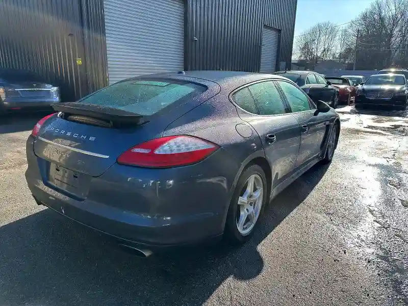 WP0AA2A77DL010215 2013 PORSCHE PANAMERA-3