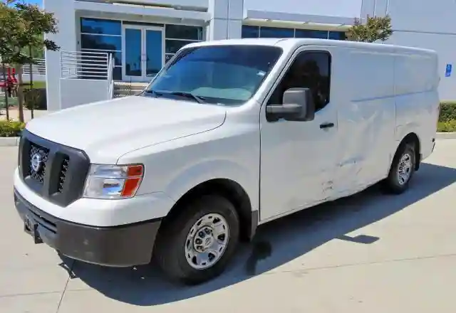 1N6BF0KM3LN806880 2020 NISSAN NV 1500 SV-1