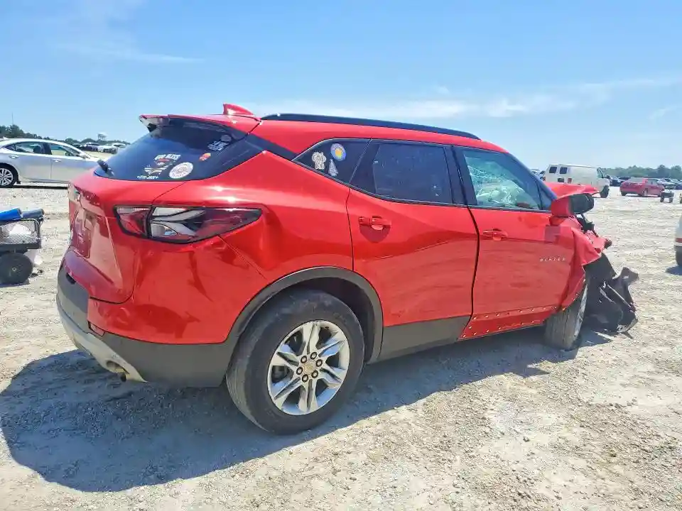 3GNKBBRA3MS557842 2021 CHEVROLET BLAZER-2