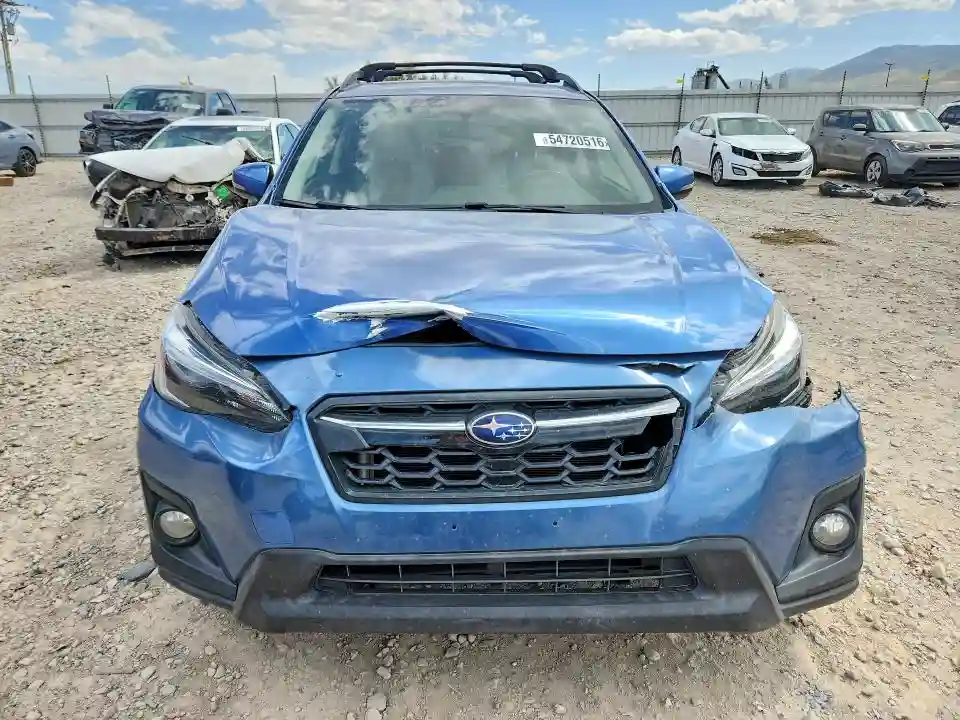 JF2GTAMC2J8259562 2018 SUBARU CROSSTREK-4