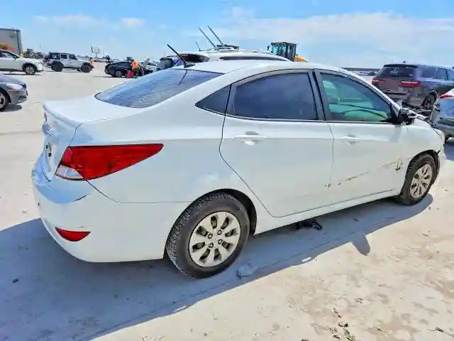 KMHCT4AE6HU321241 2017 HYUNDAI ACCENT-2