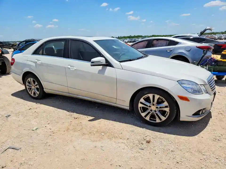 WDDHF5GB6AA221027 2010 MERCEDES-BENZ E-CLASS-3