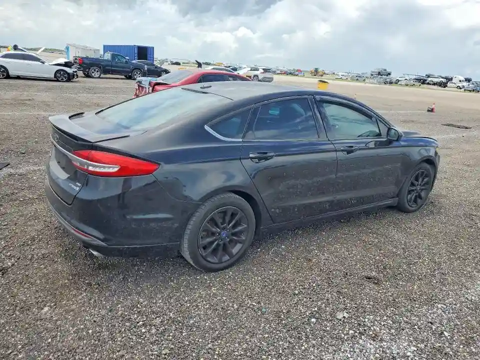 3FA6P0LU6JR137987 2018 FORD FUSION-2