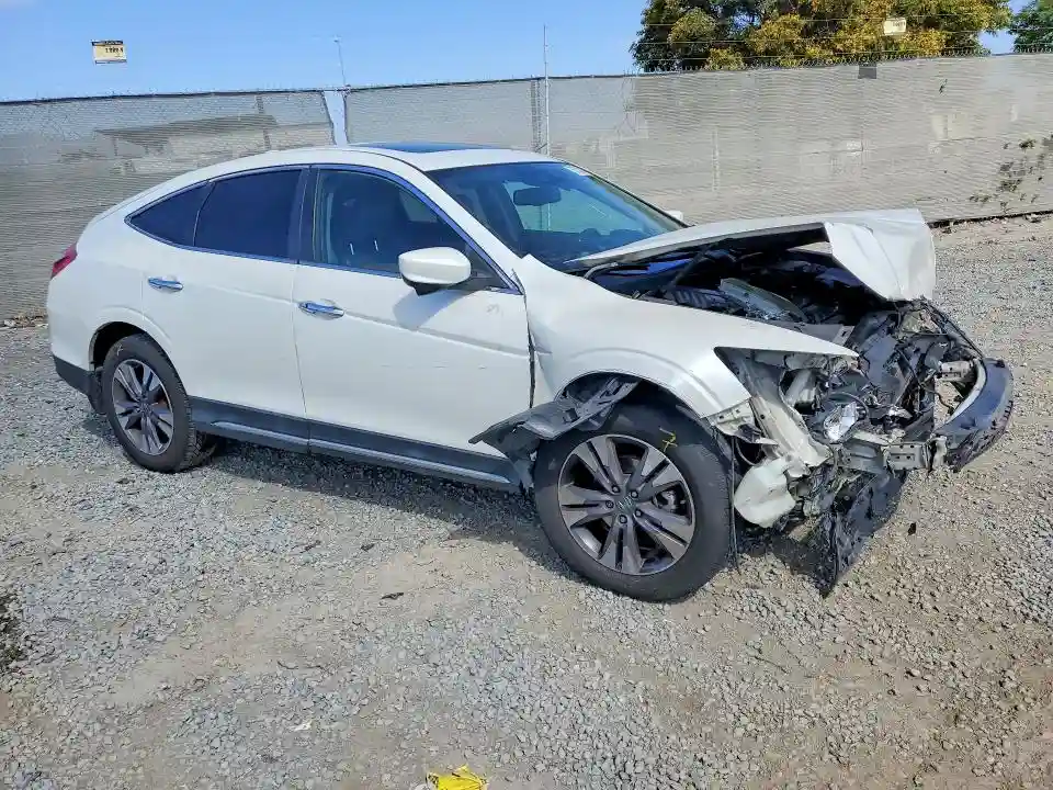 5J6TF1H58EL001835 2014 HONDA CROSSTOUR-3