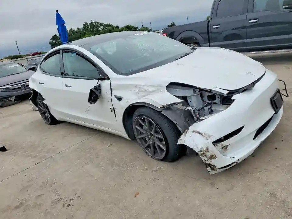 5YJ3E1EA0PF559680 2023 TESLA MODEL 3-3