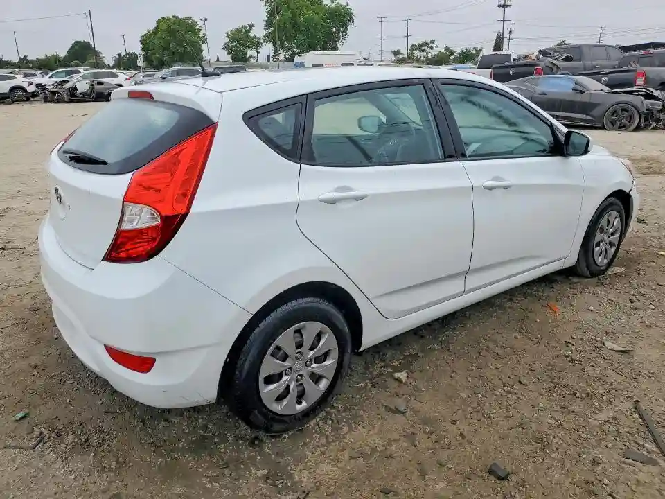 KMHCT5AE0HU351342 2017 HYUNDAI ACCENT-2