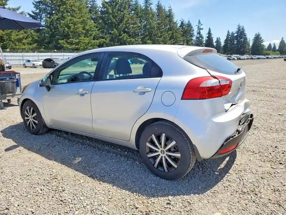 KNADM5A37E6353753 2014 KIA RIO-1