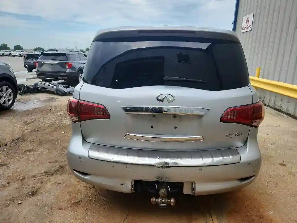 JN8AZ2NF2H9646980 2017 INFINITI QX80-5