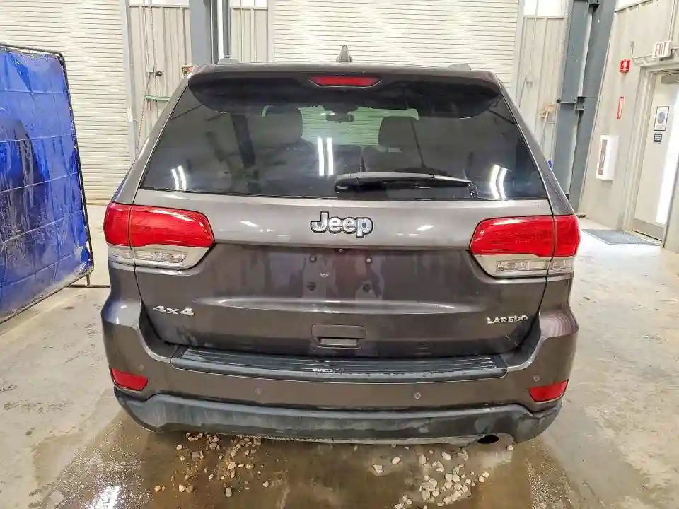 1C4RJFAG8JC378408 2018 JEEP GRAND CHEROKEE-5