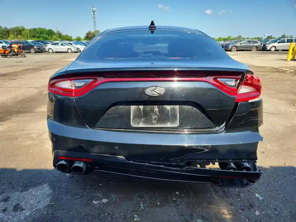 KNAE55LC0J6016804 2018 KIA STINGER-5