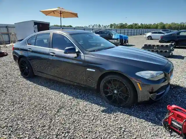 WBAFR1C55BC742079 2011 BMW 5 SERIES-3