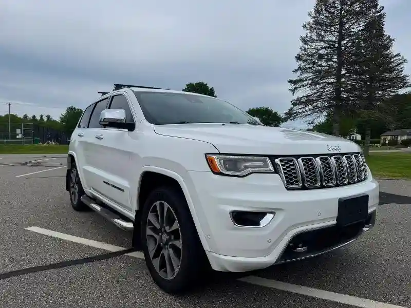1C4RJFCT6JC104487 2018 JEEP CHEROKEE-0