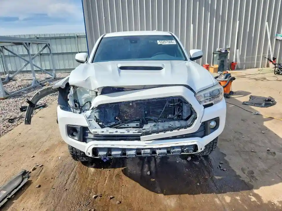 3TMCZ5AN6JM188208 2018 TOYOTA TACOMA TRD-4