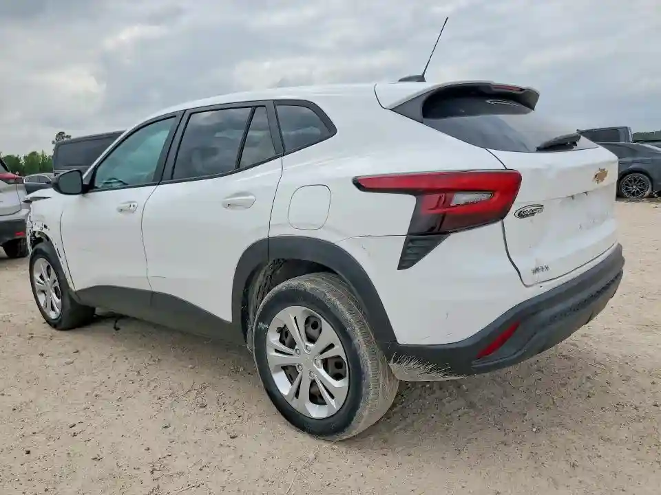 KL77LFE23RC004054 2024 CHEVROLET TRAX-1