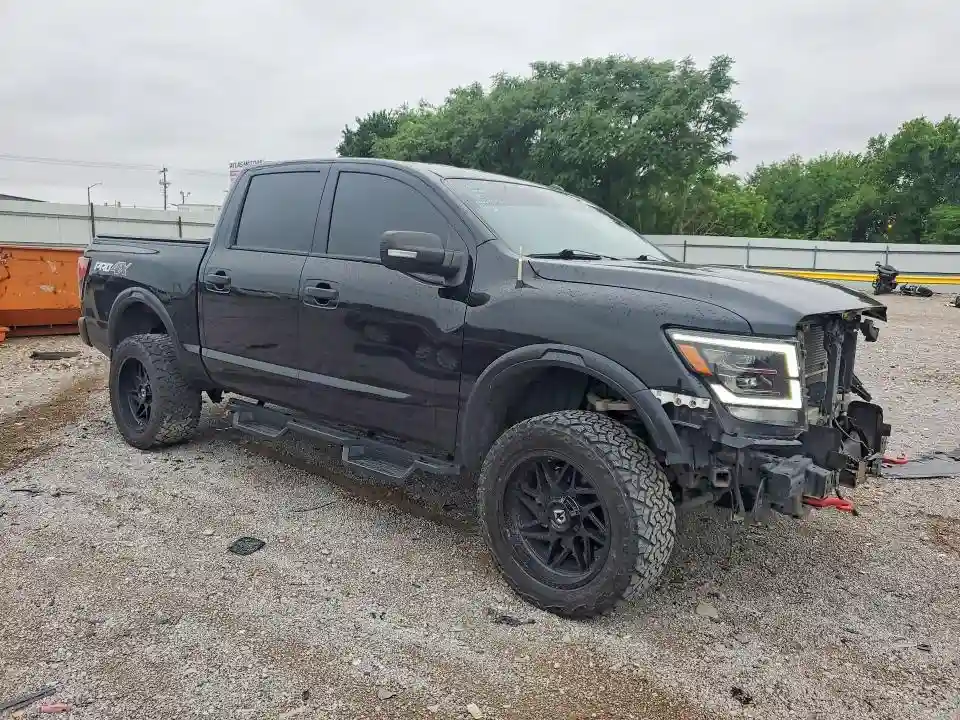 1N6AA1ED2MN533976 2021 NISSAN TITAN PRO--3